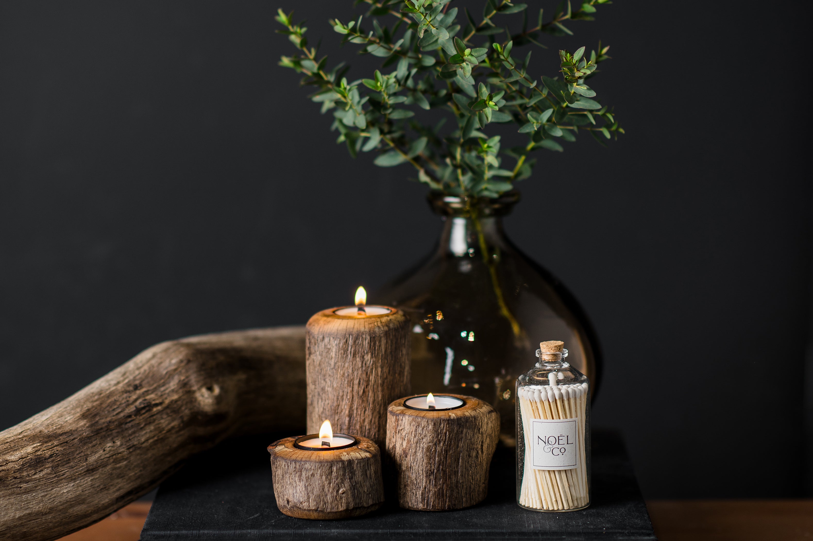 Photophores en chêne rouge